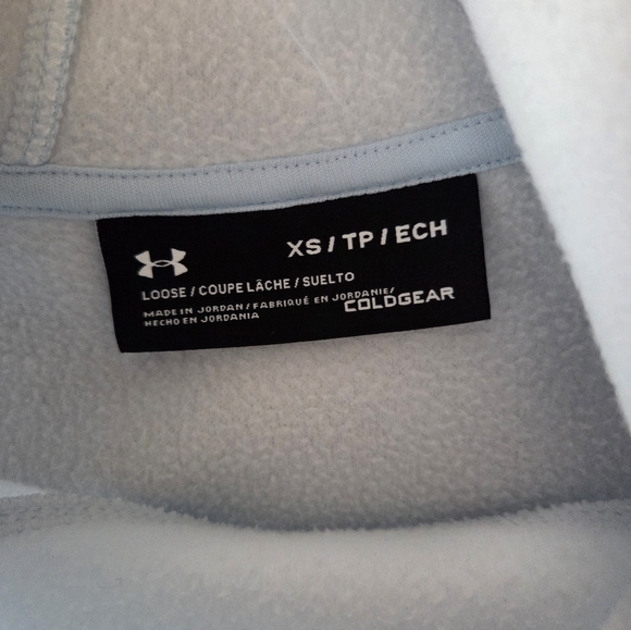 Under Armour Sky Blue Hoodie with Black Quilted Logo - Picture 3 of 3